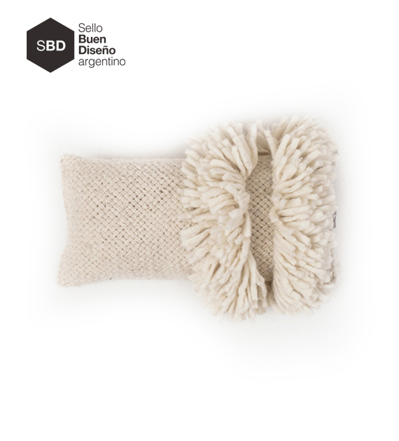 bruma-rectangular-cushion-small